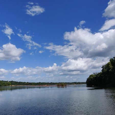 Iwokrama River Lodge Makari Exteriör bild