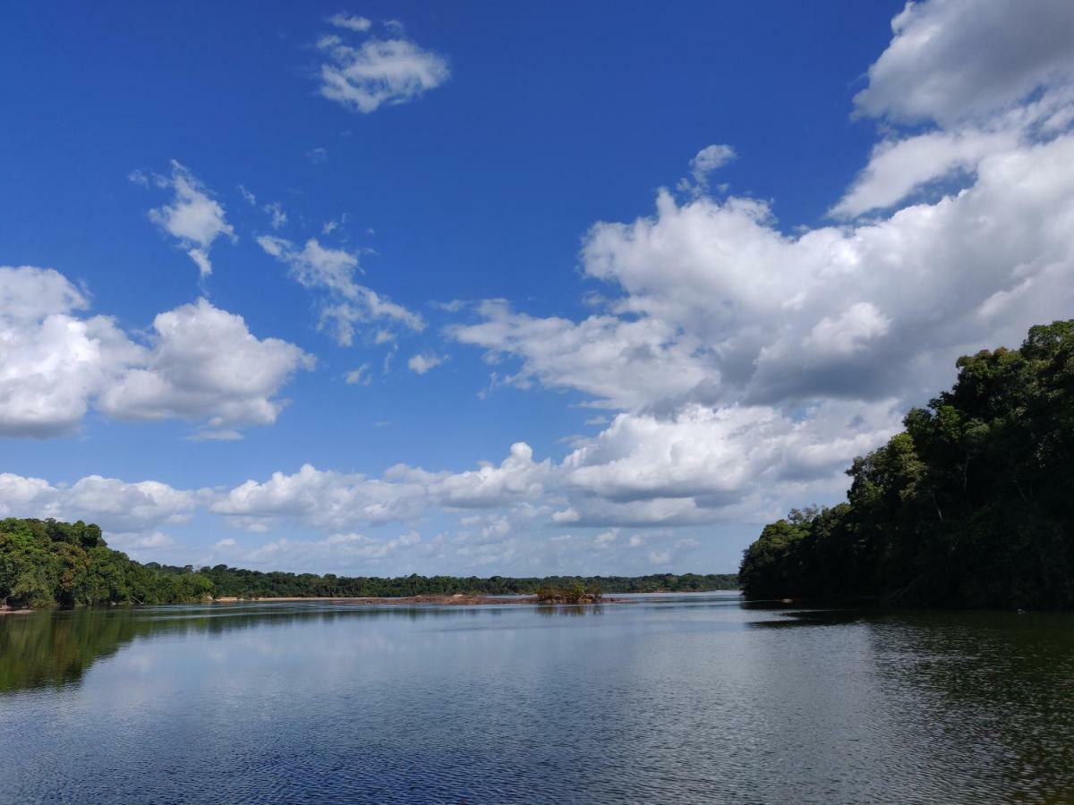 Iwokrama River Lodge Makari Exteriör bild